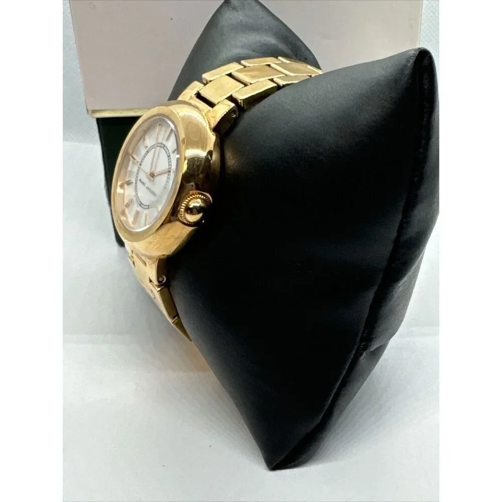 Marc Jacobs Courtney MJ3466 Womens Gold Stainless Steel Analog Dial Watch JNA163